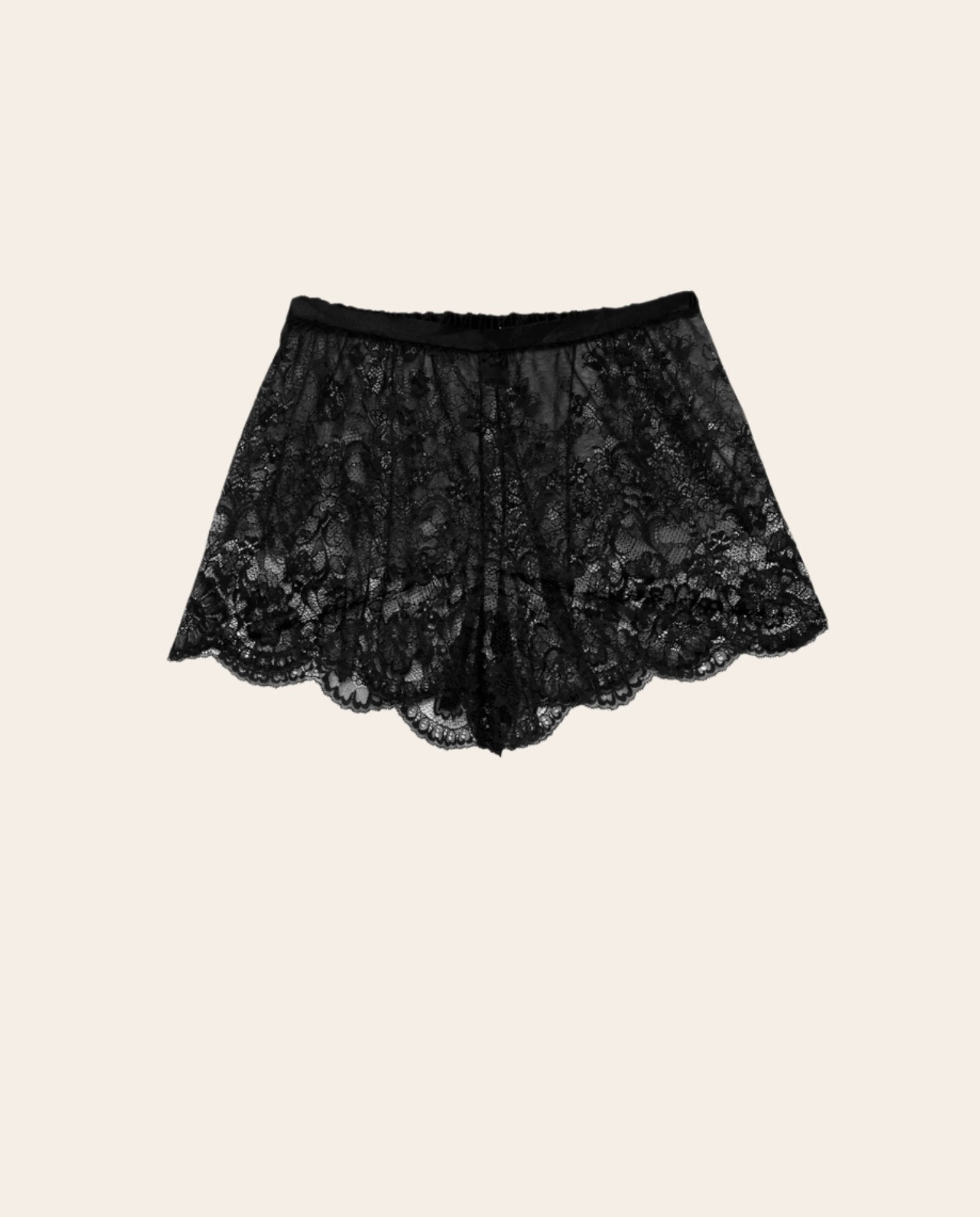 PISTIL FINE LACE SHORT